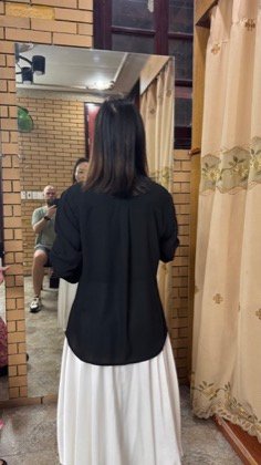 Clothes made at A Dong Silk, photo by a customer (L S)