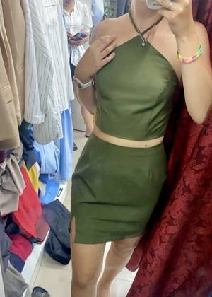 Clothes made at Ana Le Tailor, photo by a customer (Martyna Pac)