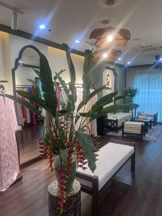 Clothes made at Áo dài Thanh Di, photo by a customer (Huong Dinh)