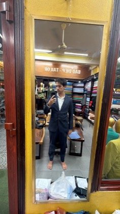 Clothes made at Bao Diep Tailor, photo by a customer (Juan Martin Etcheverry Nuñez)