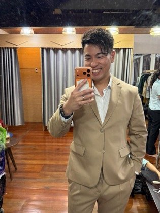 Clothes made at BEAN Tailor, photo by a customer (Johnson Le)