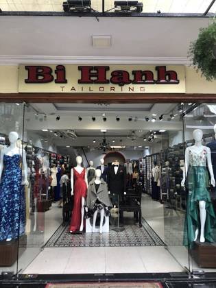 Clothes made at Bi Hanh Tailor, photo by a customer (Ian Calderwood)