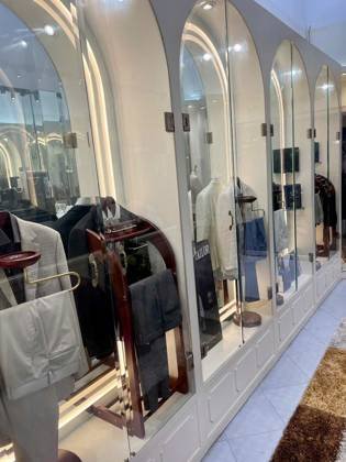 Clothes made at CHUONGTAILOR May Vest Sài Gòn-409 Nguyễn Đình Chiểu Q3, photo by a customer (Quân Bùi)