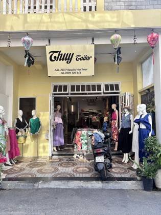 Clothes made at Cửa hàng thời trang Thuy Tailor, photo by a customer (Mayumi Horii)
