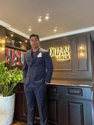 Clothes made at DUAN Tailor, photo by a customer (Năng Hùng Vũ Nguyễn)