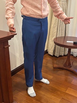 Clothes made at Emy Custom Tailor, photo by a customer (François Chevalier)