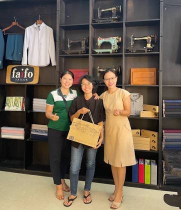 Clothes made at Faifo Tailor Viet Nam, photo by a customer (Thanh Na Tran Thi)