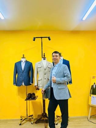 Clothes made at Faifo Tailor Viet Nam, photo by a customer (Buổi Sáng Khiêm Trần)