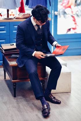 Clothes made at Hanoi Peak bespoke tailoring, photo by a customer (Thanh Hoàng Nguyễn)