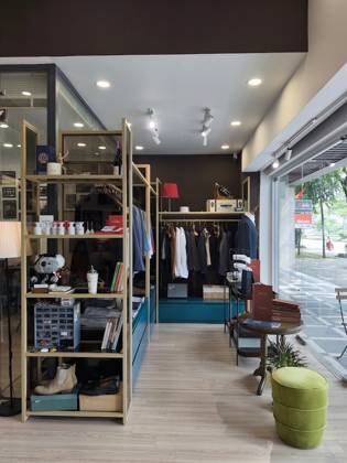 Clothes made at Harry Tailor House, photo by a customer (Nhut Doan)