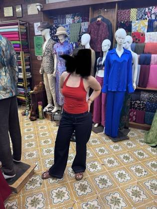 Clothes made at Huong Xuan Tailor, photo by a customer (Nia Ivanova)