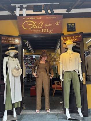 Clothes made at Izi Tailor 2, photo by a customer (Aline)