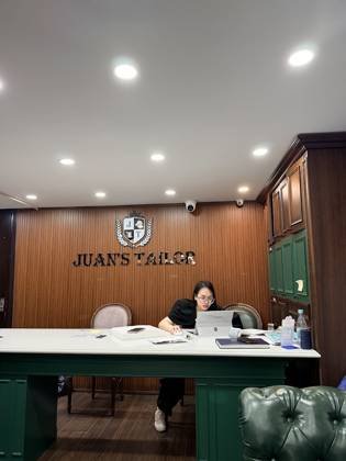 Clothes made at Juan's Tailor, photo by a customer (Thang Nguyen Van)