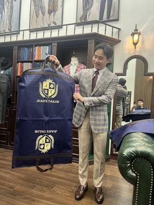 Clothes made at Juan's Tailor, photo by a customer (Tho Nguyen)