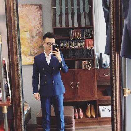 Clothes made at Kim Bespoke, photo by a customer (TanHuy)