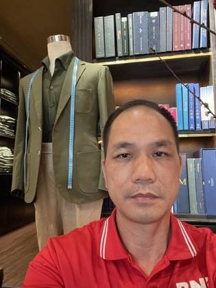 Clothes made at Kingsman Bespoke Tailoring, photo by a customer (Hoà Chu quang)