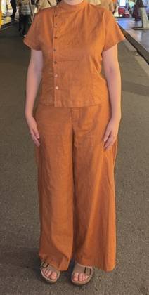 Clothes made at LaMy Tailor, photo by a customer (Paula Martín)
