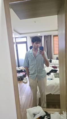 Clothes made at MAYDO Linen Tailor Hoi An, photo by a customer (Haris Ahmed)