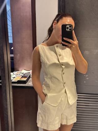 Clothes made at MAYDO Linen Tailor Hoi An, photo by a customer (Hannah Spratt)