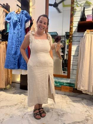 Clothes made at MAYDO Linen Tailor Hoi An, photo by a customer (Teresa Silva)