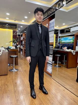 Clothes made at Minh Chau Tailor, photo by a customer (Trí Lê)