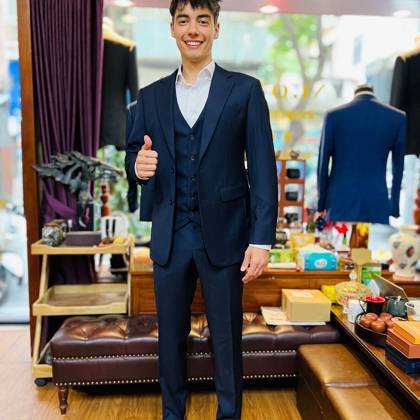 Clothes made at Ngô Minh Tailor, photo by a customer (D J)