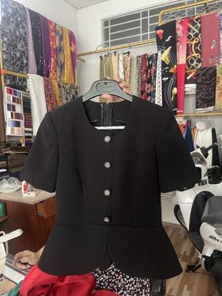 Clothes made at Nhà may Diệu, photo by a customer (Thanh Phạm)