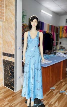 Clothes made at Nhà may Diệu, photo by a customer (Vy Trương)