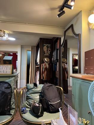 Clothes made at Ninesi (Ninesi Tailor) quận 1, photo by a customer (iHack2200)
