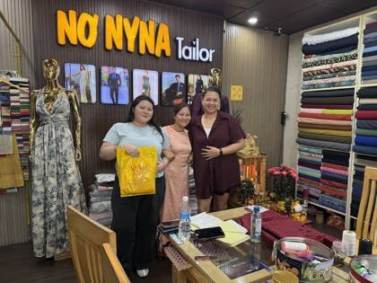 Clothes made at NơNyNa Tailor, photo by a customer (Hannah Obal)
