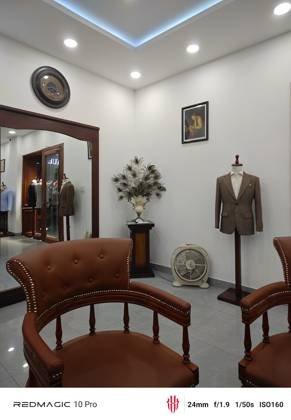 Clothes made at Paul Tailor, photo by a customer (Dimitri Schill)