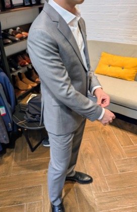 Clothes made at Phan's Custom Tailor, photo by a customer (Howard Wu)