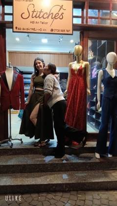 Clothes made at Stitches Hoi An Tailor, photo by a customer (Pia Bdk)