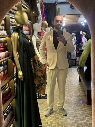 Clothes made at SuBin Tailor Hoi An, photo by a customer (Szymon Stroiński)