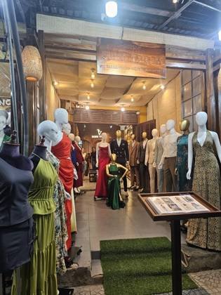 Clothes made at SuBin Tailor Hoi An, photo by a customer (Aleksandra Krauzowicz)
