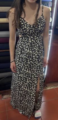 Clothes made at Sunny Tailor ( shop vải Hoa Nắng ), photo by a customer (Isabel De Jesus)