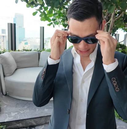 Clothes made at Tailor Bros, photo by a customer (Ngwe)