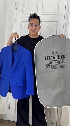 Clothes made at Tailor HUY TIN 476-478 Ben Thanh Market, photo by a customer (Jonathan Fajardo)
