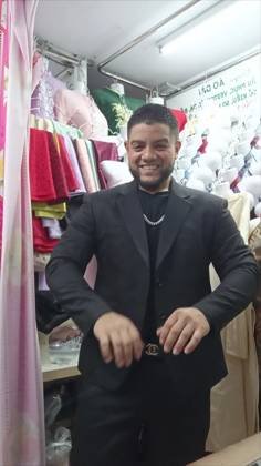 Clothes made at Tailor Shop Lam Tuyen Han Market, photo by a customer (Luis)