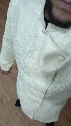 Clothes made at Tailor Shop Lam Tuyen Han Market, photo by a customer (Luis)