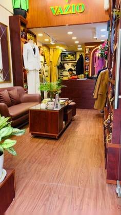Clothes made at Tailor VAZIO suits, photo by a customer (Williams Family)