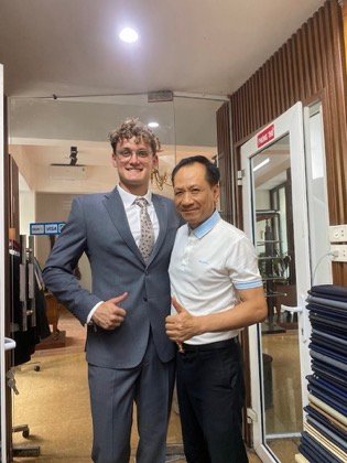 Clothes made at Thaicom, photo by a customer (Ruisu R)