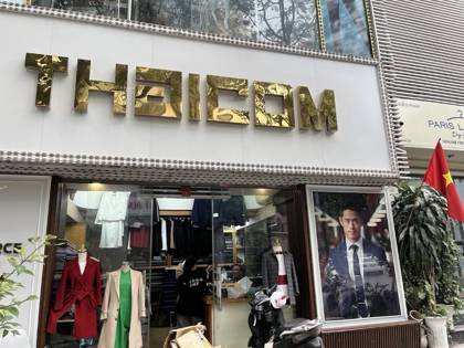 Clothes made at Thaicom, photo by a customer (Hoèng Đức)