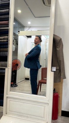Clothes made at THANH Design, photo by a customer (Lipan Sergio)