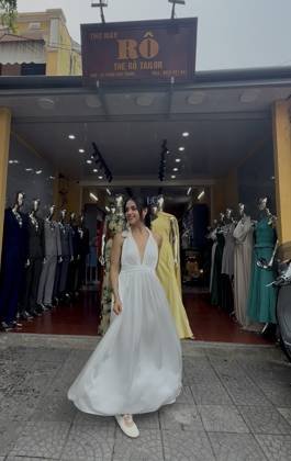 Clothes made at The Rô Tailor Hoi An, photo by a customer (Constanza Madrigal Reyes)