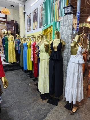 Clothes made at TOM The Tailor Hoi An, photo by a customer (Hưng Camper (HDS_COPS))