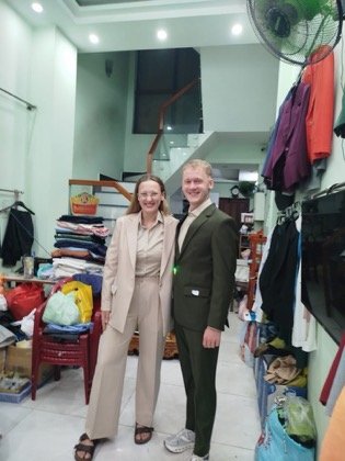 Clothes made at Tre Tailor, photo by a customer (Yautraiz)