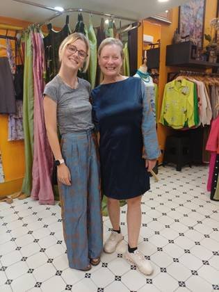 Clothes made at TuyetLan Orchids Tailor, photo by a customer (Susan Lukas)