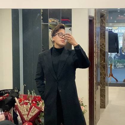 Clothes made at UNLIM Tailor, photo by a customer (Tran Cris)