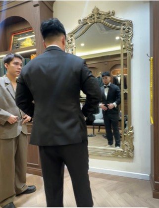 Clothes made at V.Man Tailor, photo by a customer (Oogoo Oogoo)